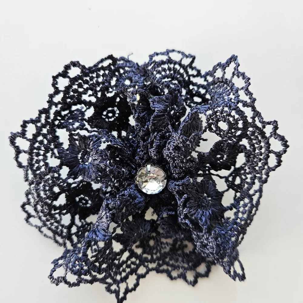 Navy Blue Crochet Crystal Center Flower Hair Clip | SZ 4